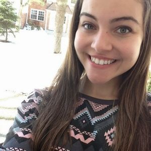 Meet your Posher, Marilia